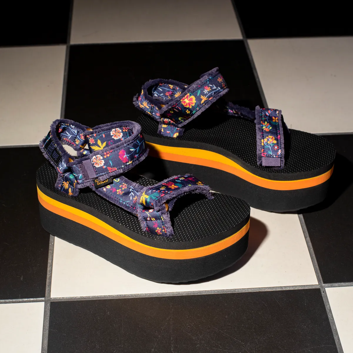 teva صندل اورجینال